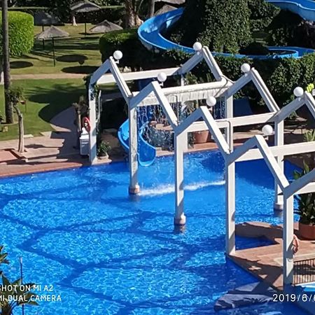 Benalbeach Jr Suite Málaga Exterior foto
